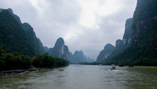 Crucero por el rio Li, un paisaje de ensueño - China milenaria (23)
